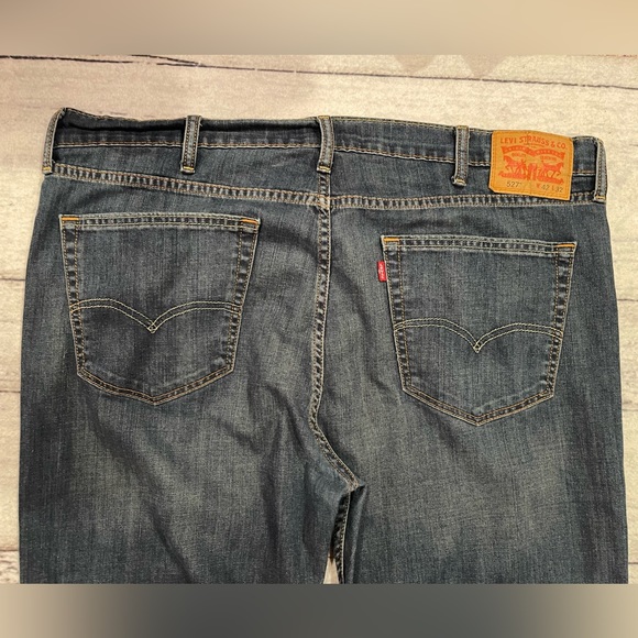 Men’s Levi 527 42 W 32 L jeans - Picture 2 of 4